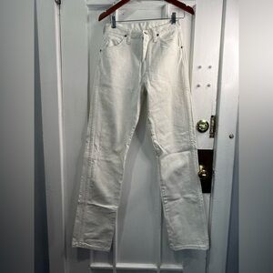 Wrangler Women's Straight Leg Jeans in Cream